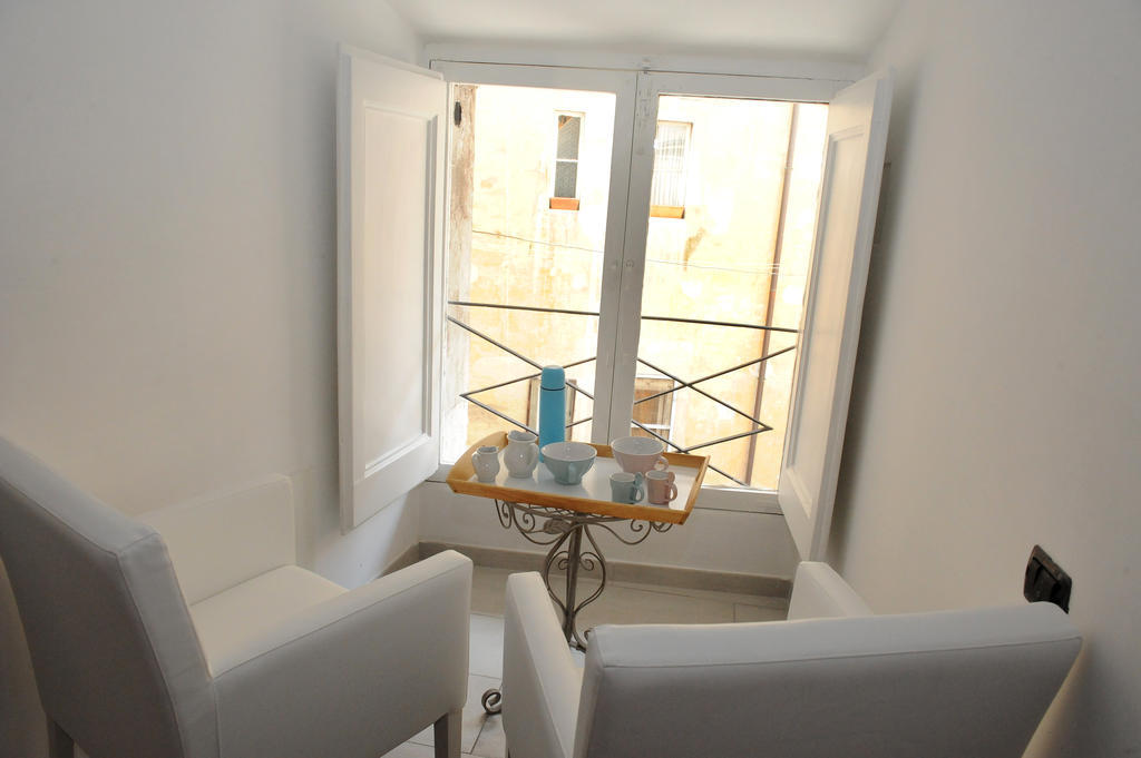 Flowers Apartments Rom Zimmer foto